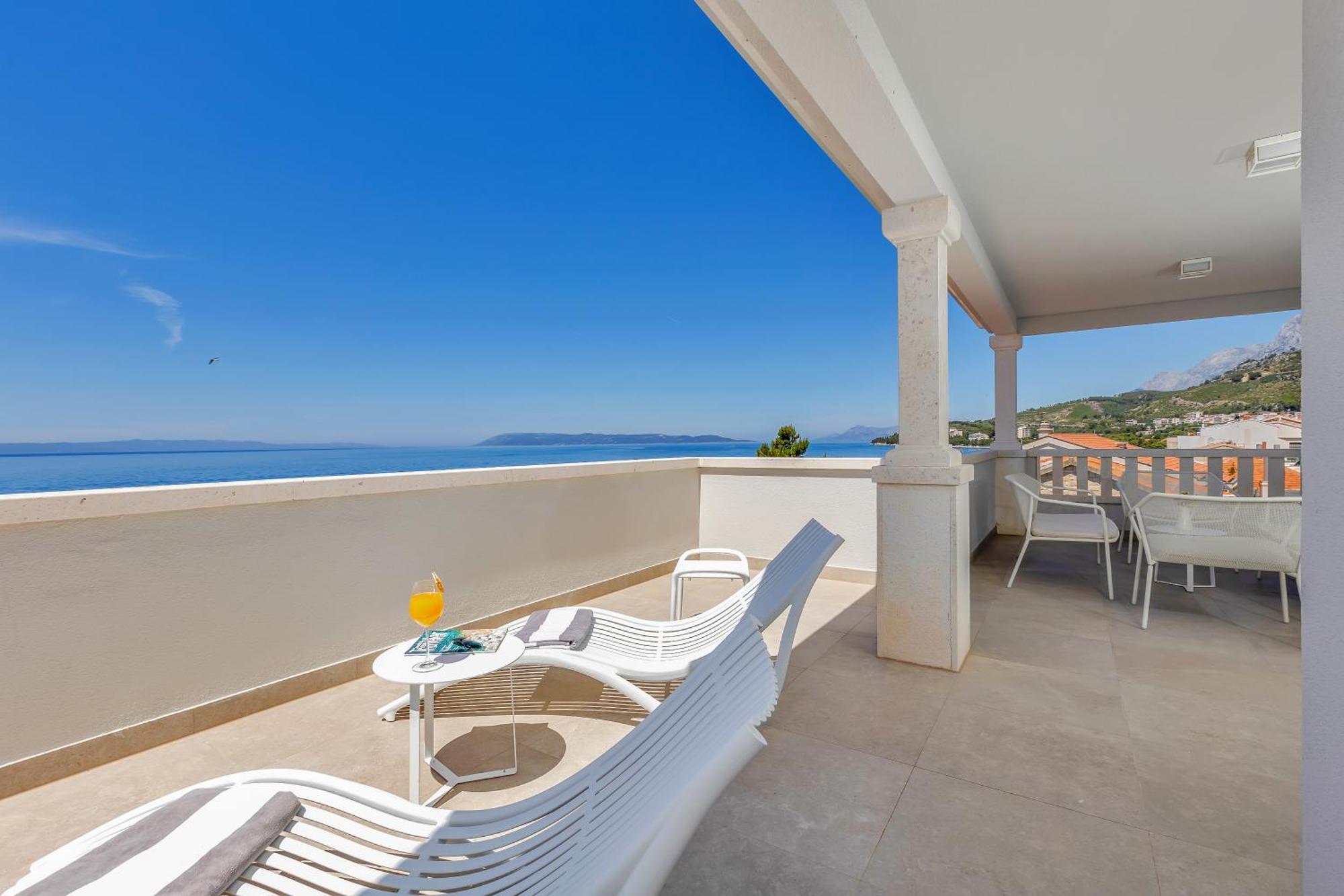 Laurentum Hotel