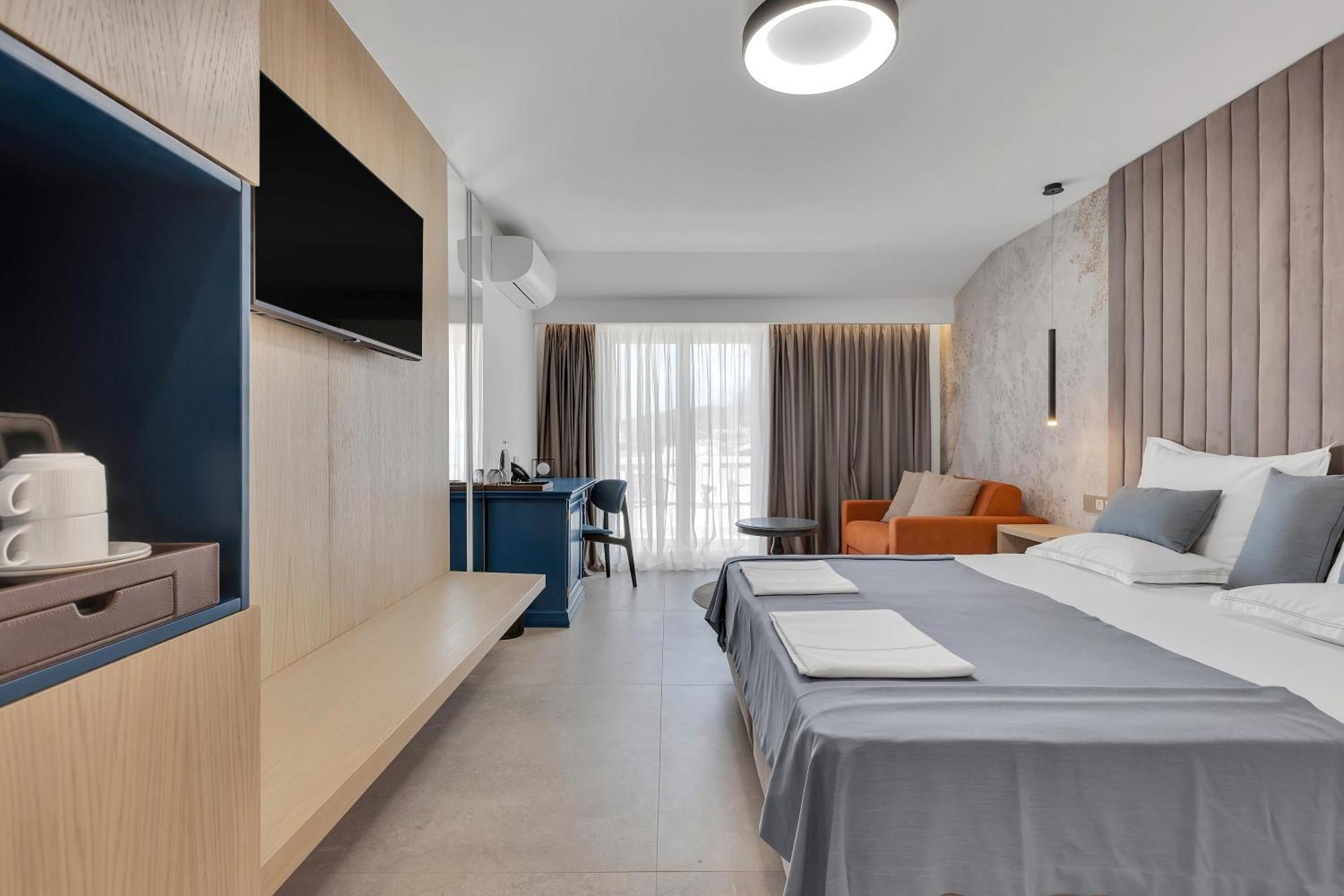Laurentum Hotel
