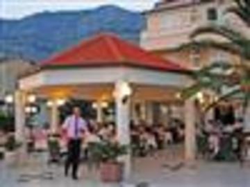 Laurentum Hotel